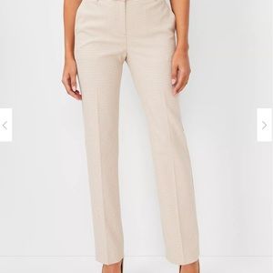 Loft outlet straight pant. Size 0. Tan and white checkered pattern